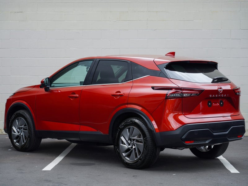 2025 Nissan Qashqai ST-L 1.3L TURBO SUV image 2