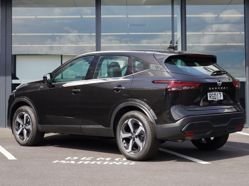 2025 Nissan Qashqai ST-L 1.3PT CVT 5Dr Wagon image 2