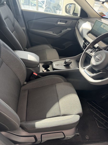 2025 Nissan Qashqai St-L image 5