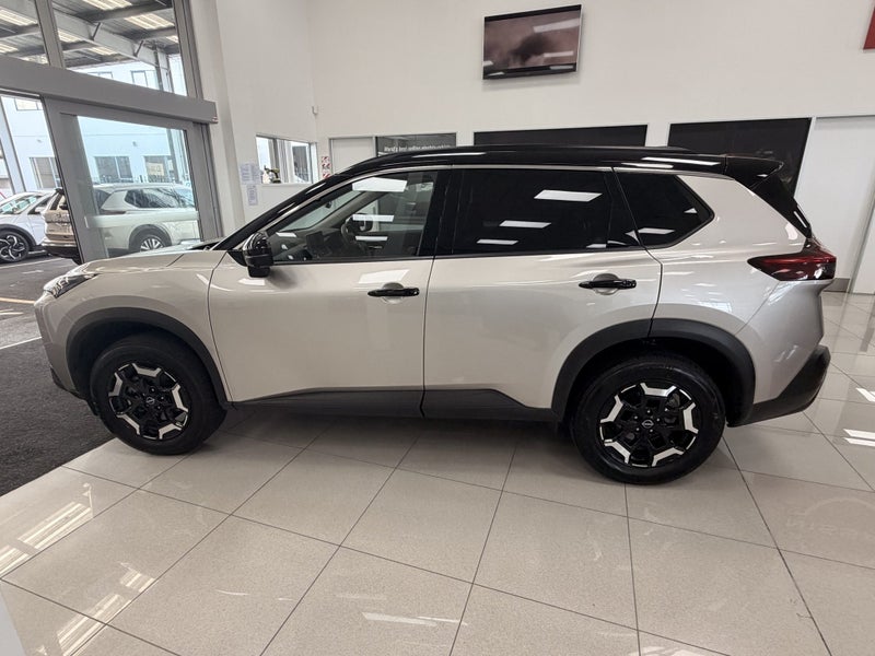2025 Nissan X-Trail N-Trek 2.5P/4Wd/Cvt image 4