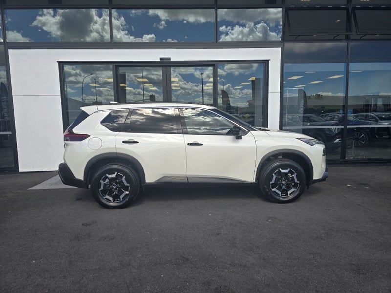 2025 Nissan X-Trail N-TREK 2.5P/4WD/CVT image 2