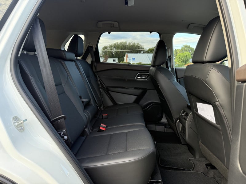 2025 Nissan X-Trail N-Trek image 5