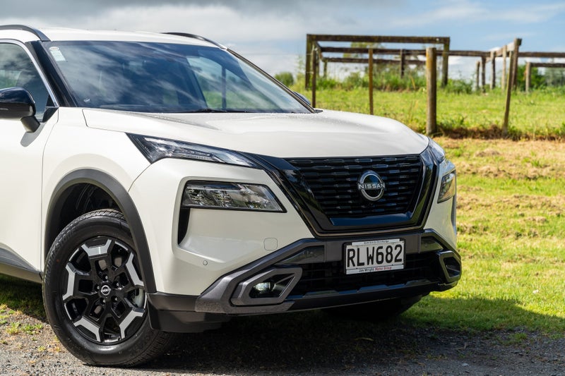 2025 Nissan X-Trail N-TREK image 2