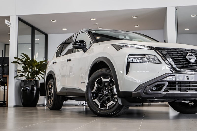 2025 Nissan X-Trail N-Trek E-Power (HYBRID) AWD image 4