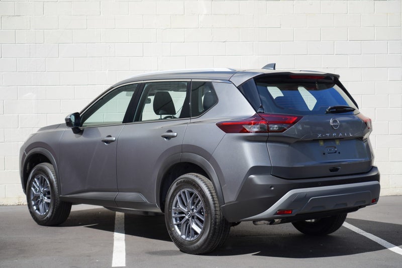 2025 Nissan X-Trail ST 2.5P 4WD 7-Seater image 2