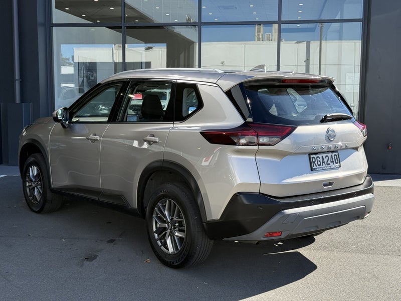 2025 Nissan X-Trail ST 2.5P/4WD image 3