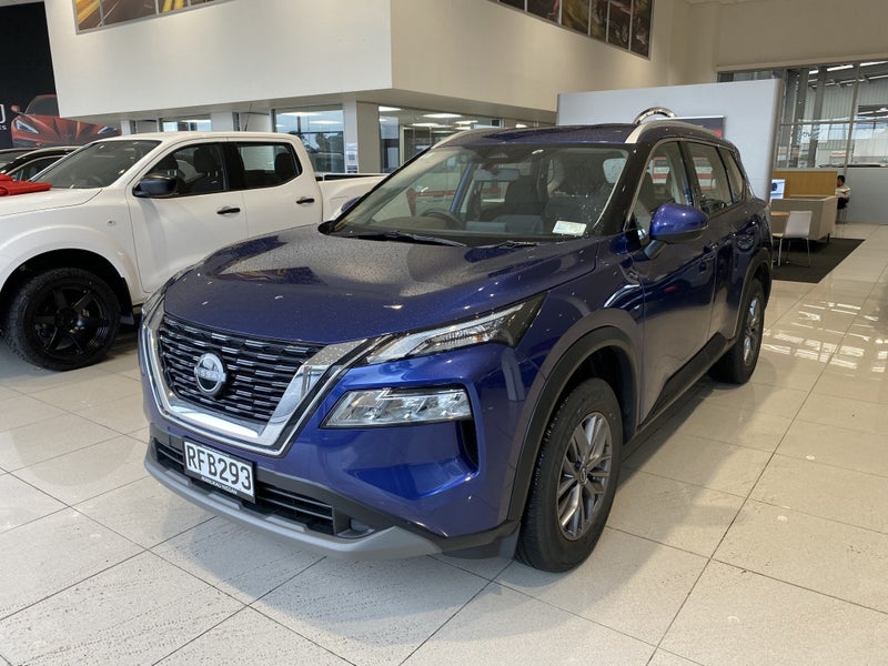 2025 Nissan X-Trail St 2.5P/4Wd/Cvt image 3