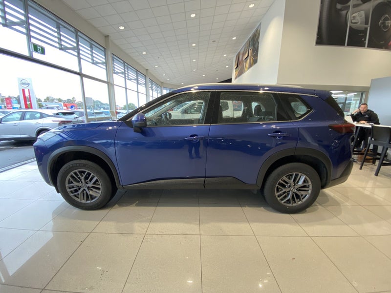 2025 Nissan X-Trail St 2.5P/4Wd/Cvt image 4