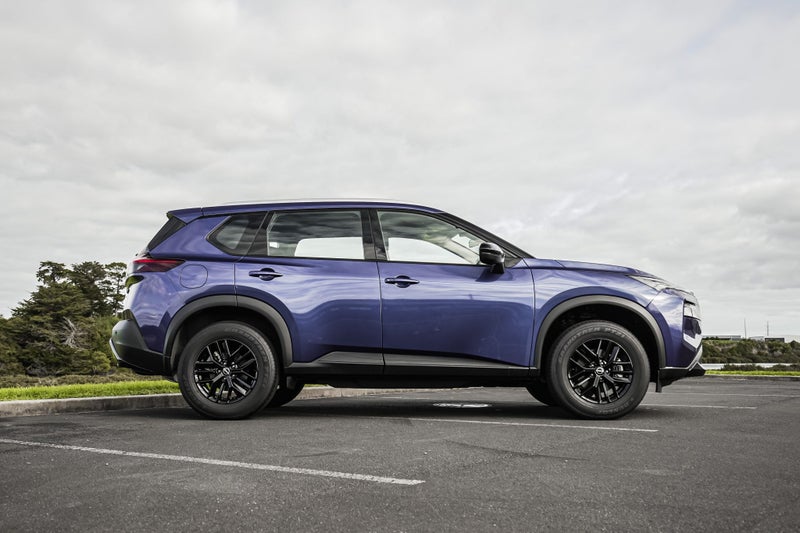 2025 Nissan X-Trail ST 2.5P/4Wd/Cvt image 3