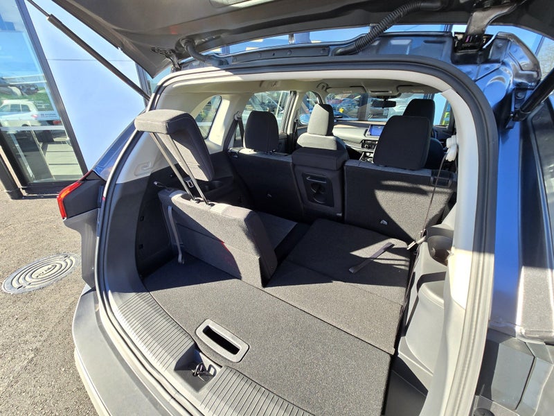 2025 Nissan X-Trail ST 2.5P/4WD/CVT image 4