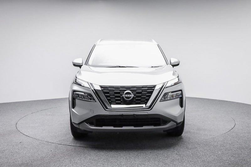 2025 Nissan X-Trail ST 2WD image 3