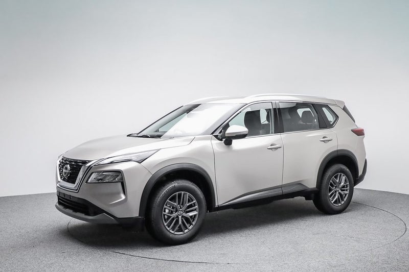 2025 Nissan X-Trail ST 2WD image 5