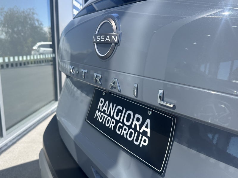 2025 Nissan X-Trail ST-L - image 5