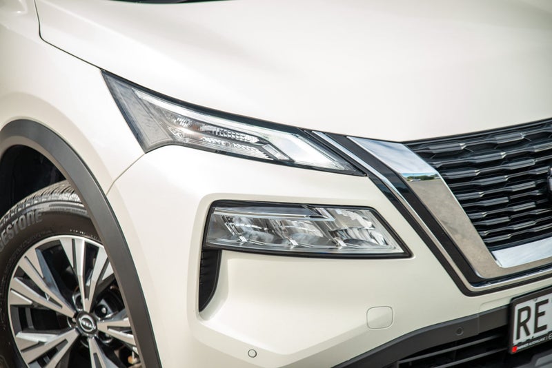 2025 Nissan X-Trail ST-L 2.5L 4WD 7 Seater image 3
