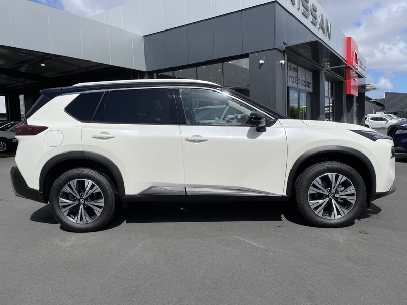 2025 Nissan X-Trail ST-L 2.5P 2WD | SAVE $7000 | image 2