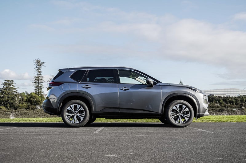 2025 Nissan X-Trail St-L 2.5P/4Wd/Cvt image 3