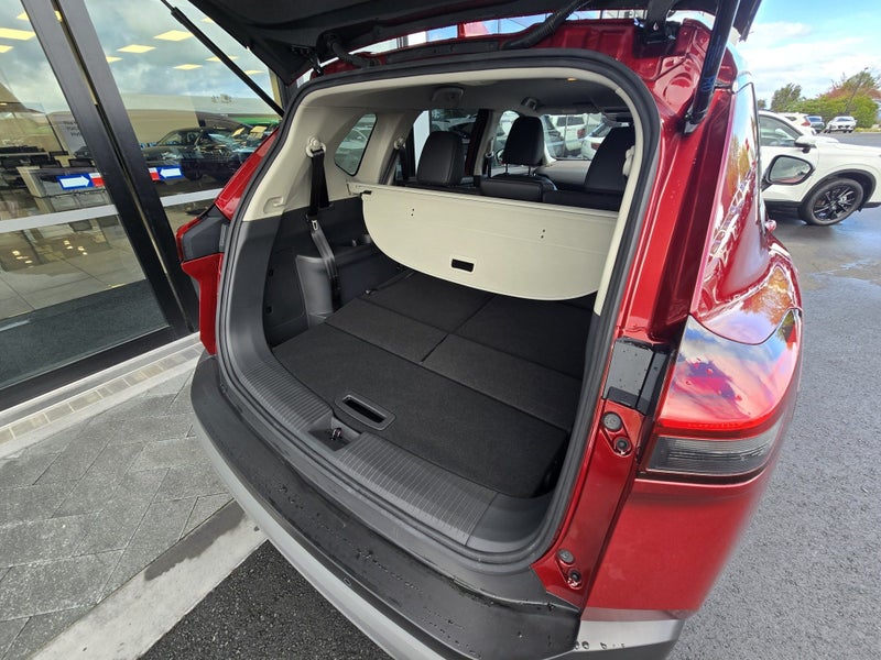 2025 Nissan X-Trail ST-L 2.5P/4WD/CVT image 5