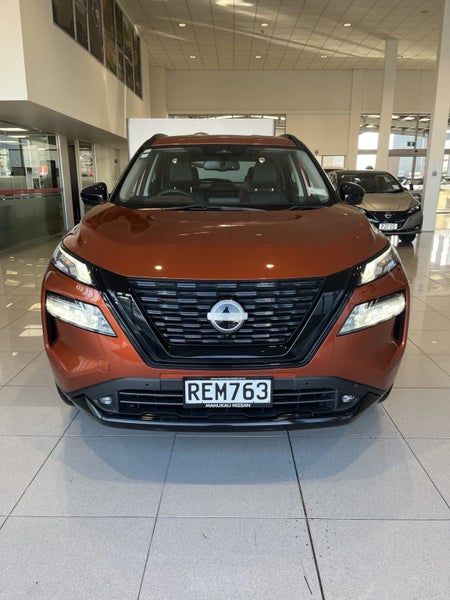 2025 Nissan X-Trail St-L 2.5P/Cvt image 2