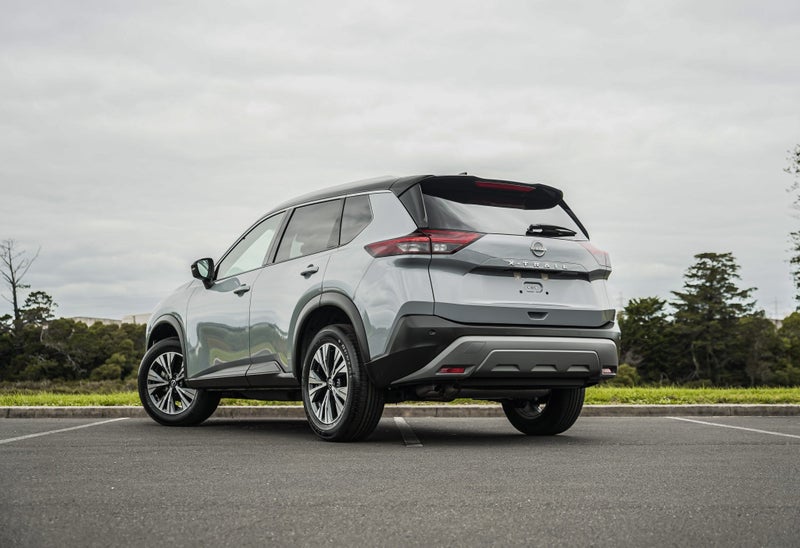2025 Nissan X-Trail St-l 2WD image 3