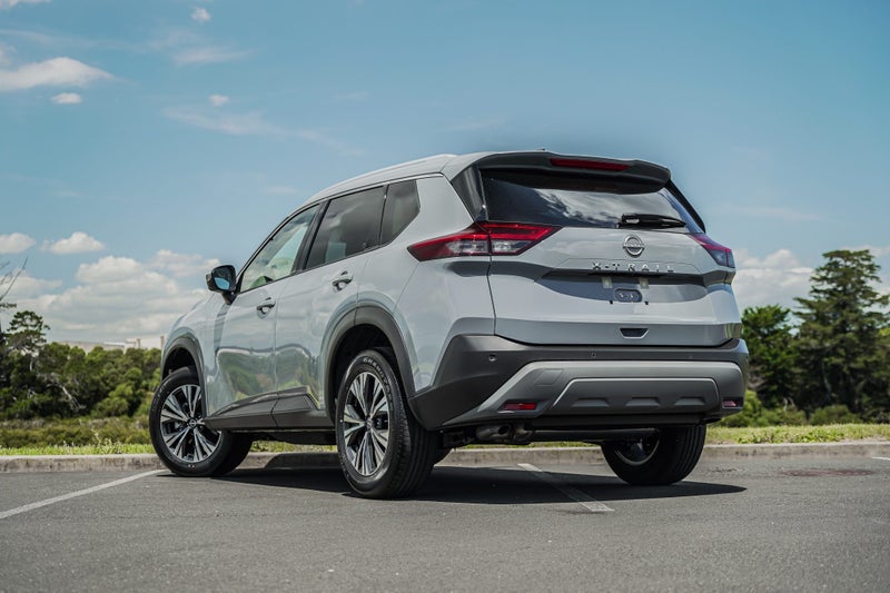 2025 Nissan X-Trail ST-L 4WD image 3