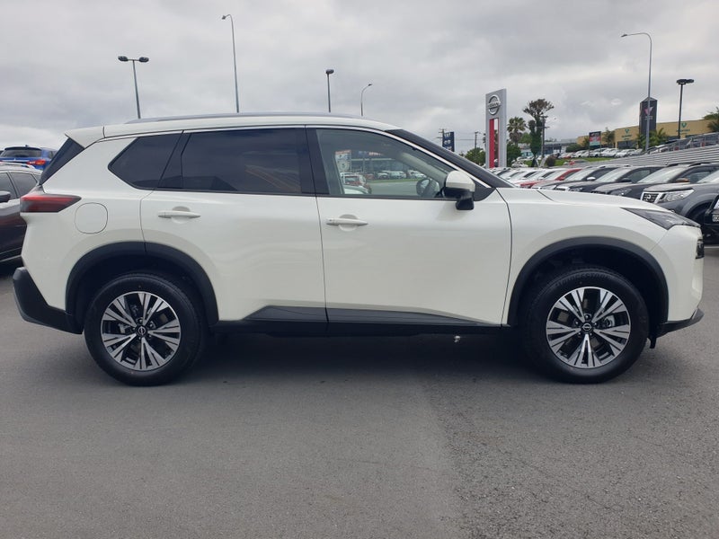 2025 Nissan X-Trail ST-L 4WD image 5