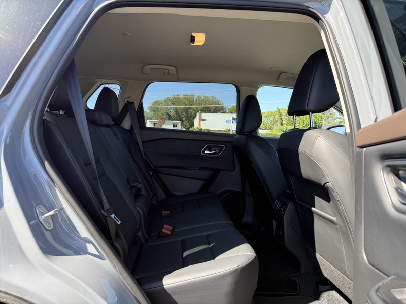 2025 Nissan X-Trail ST-L e-Power 1.5P 4WD image 5