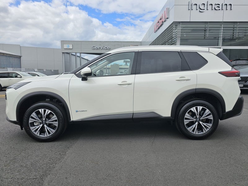 2025 Nissan X-Trail ST-L E-POWER image 4