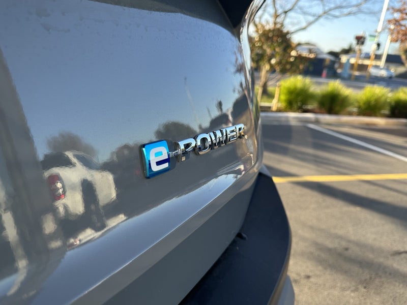 2025 Nissan X-Trail St-L E-Power - HUGE SAVINGS... image 5