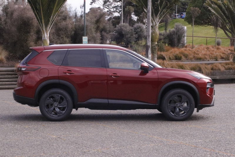 2025 Nissan X-Trail ST-L e-PWR image 3