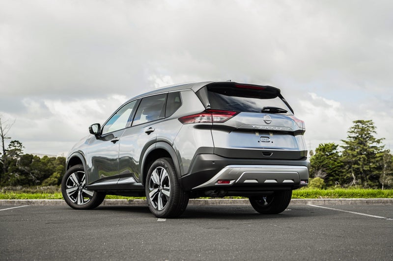 2025 Nissan X-Trail Ti-L 2.5 PETROL image 3