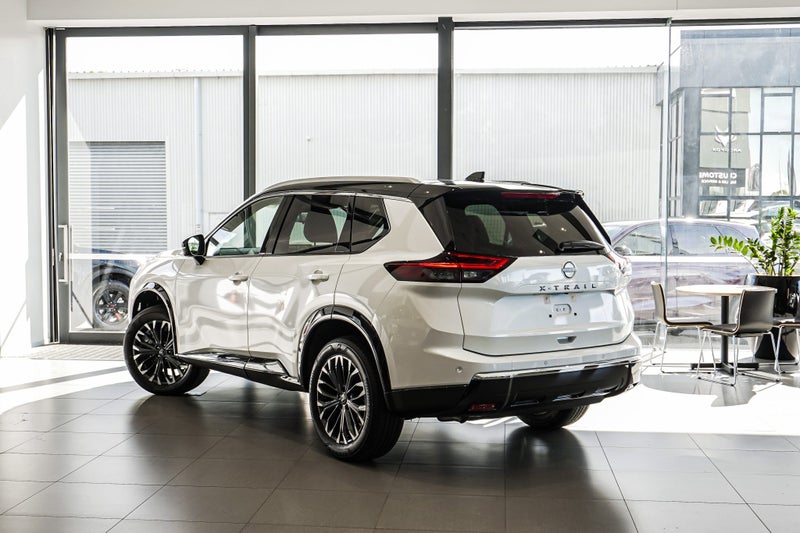 2025 Nissan X-Trail Ti-L 2.5P/4Wd/Cvt image 3