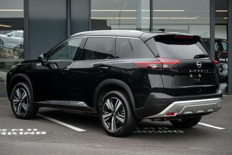2025 Nissan X-Trail Ti-L 4WD 2.5P SUV TOP SPEC image 2