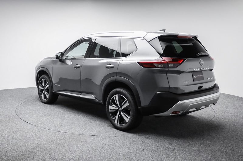 2025 Nissan X-Trail Ti-L 4WD e-Power 19 inch Wh... image 5