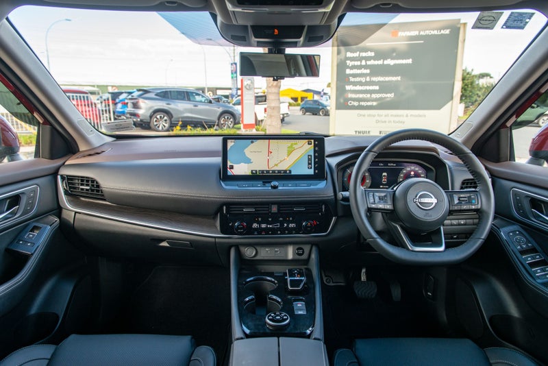 2025 Nissan X-Trail Ti-L e-Power 1.5 4WD 5 Seater image 3