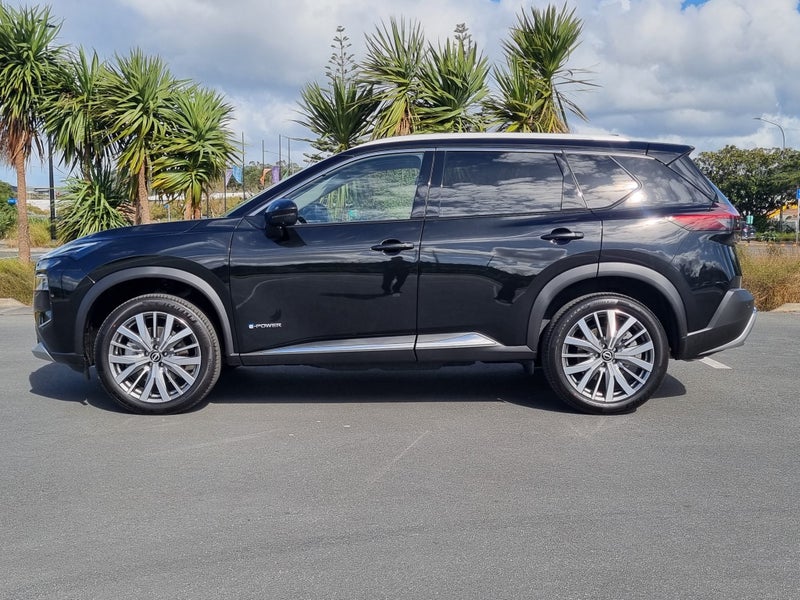 2025 Nissan X-Trail Ti-L E-Power 1.5 Petrol image 3