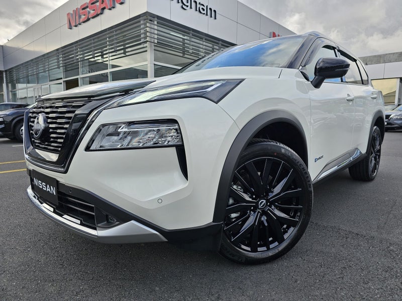 2025 Nissan X-Trail Ti-L E-POWER MIDNIGHT EDITION image 2