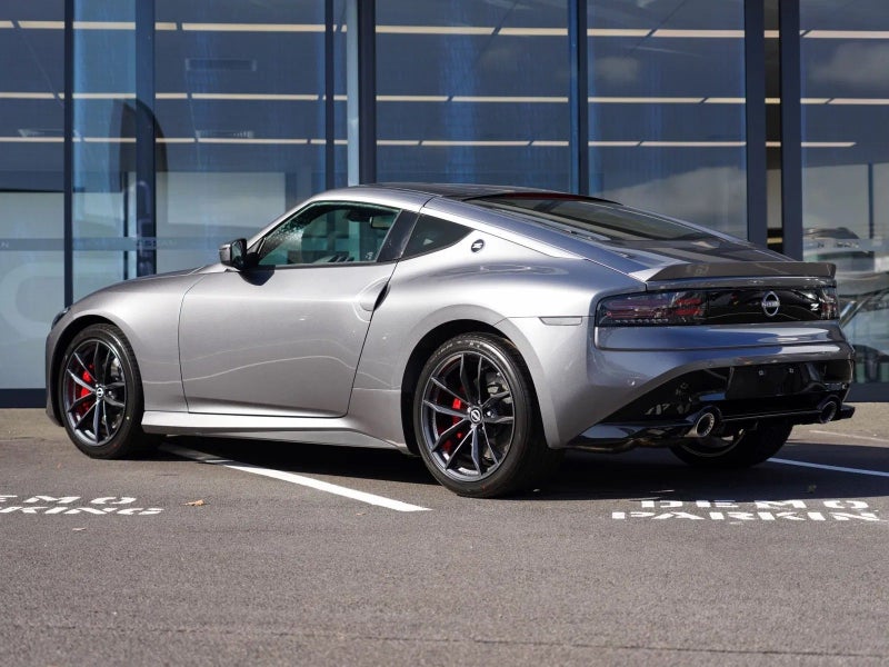2025 Nissan Z Coupe 3.0 image 2