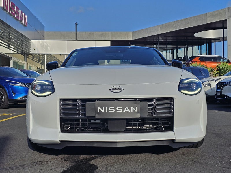 2025 Nissan Z Coupe image 4