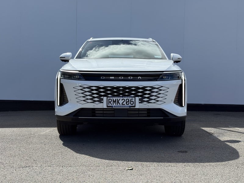 2025 Omoda 9 EX 2.0L PETROL image 2