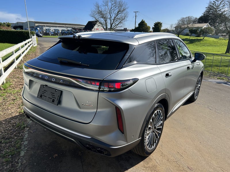 2025 Omoda 9 O9 1.5L PHEV Auto image 4