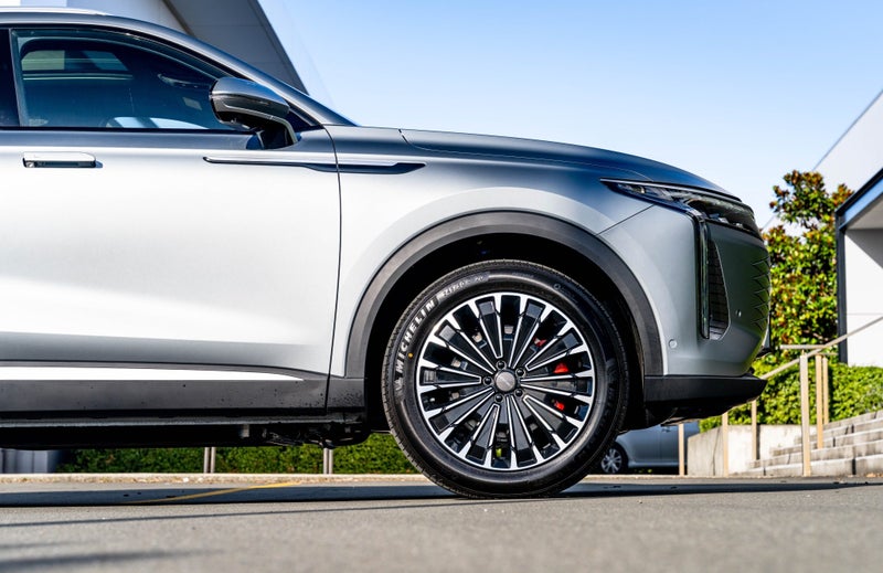 2025 Omoda 9 O9 Phev/Awd/Hd image 4