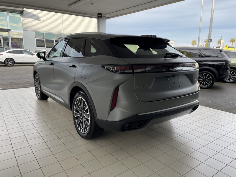 2025 Omoda 9 O9 PHEV/AWD/HD image 5