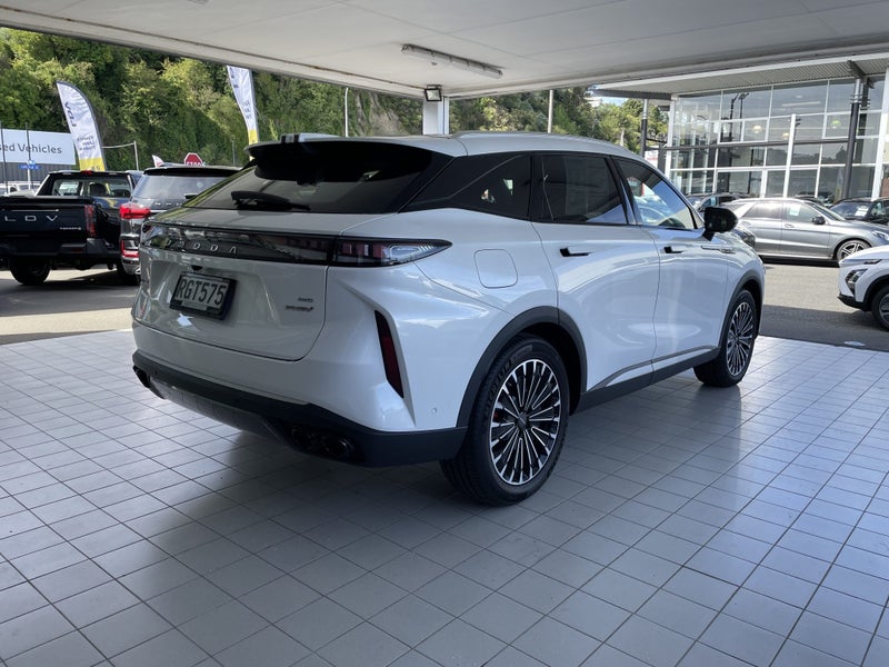 2025 Omoda 9 O9 Phev/Awd/Hd NZ NEW EX DEMO image 3