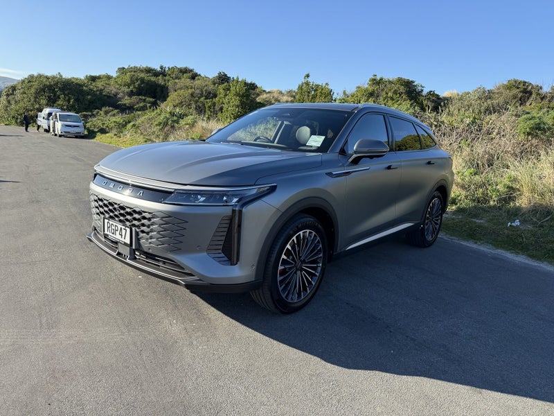 2025 Omoda 9 O9 PHEV O9 PHEV image 3