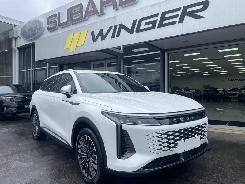 2025 Omoda 9 Phev/Awd/Hd image 2