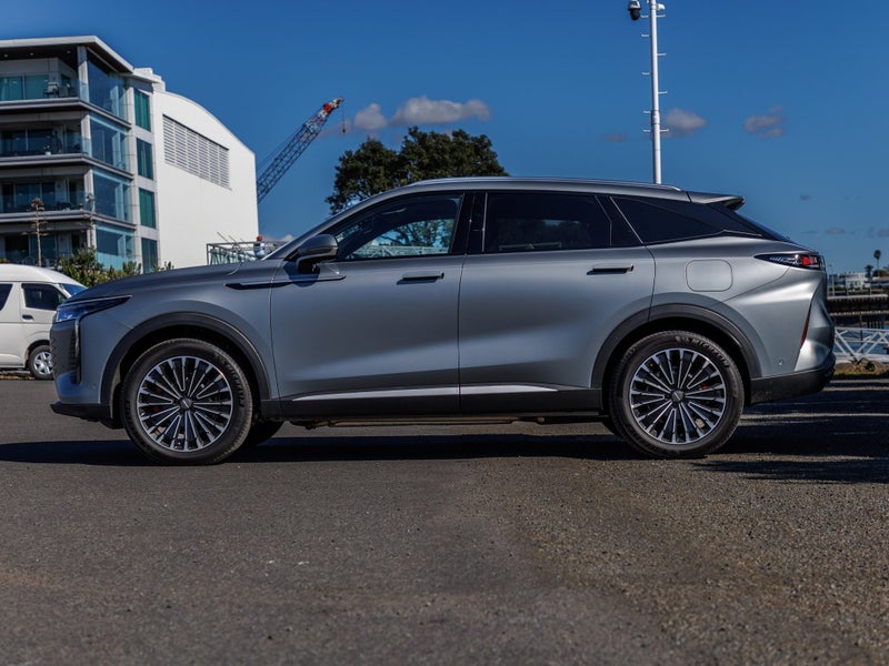 2025 Omoda 9 SHS AWD SUPER HYBRID VIRTUE image 3