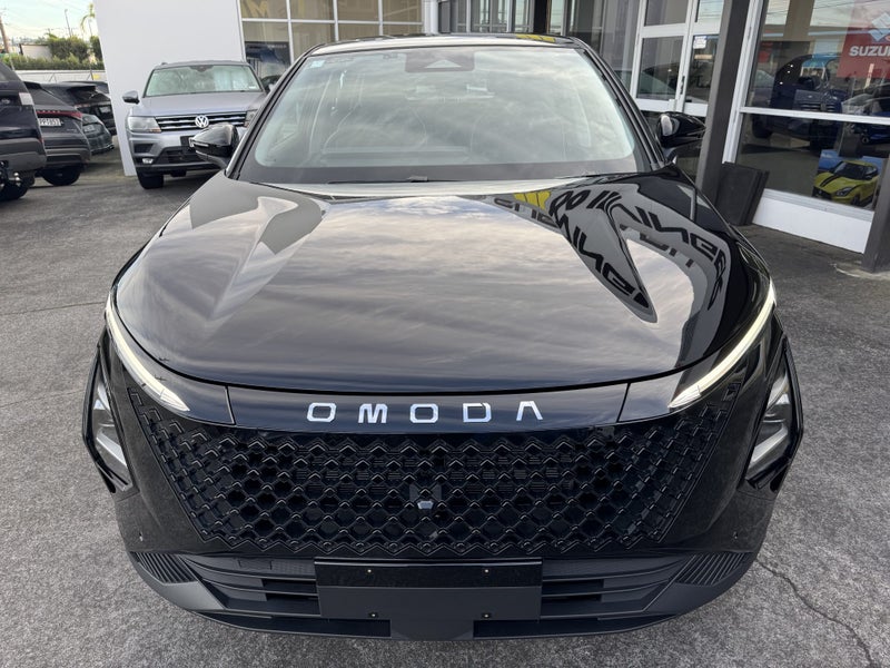 2025 Omoda C5 1.5T BX 2WD image 3
