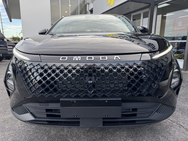 2025 Omoda C5 1.5T BX 2WD image 2