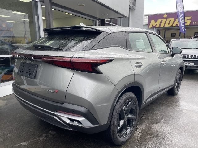 2025 Omoda C5 1.5T BX 2WD image 4