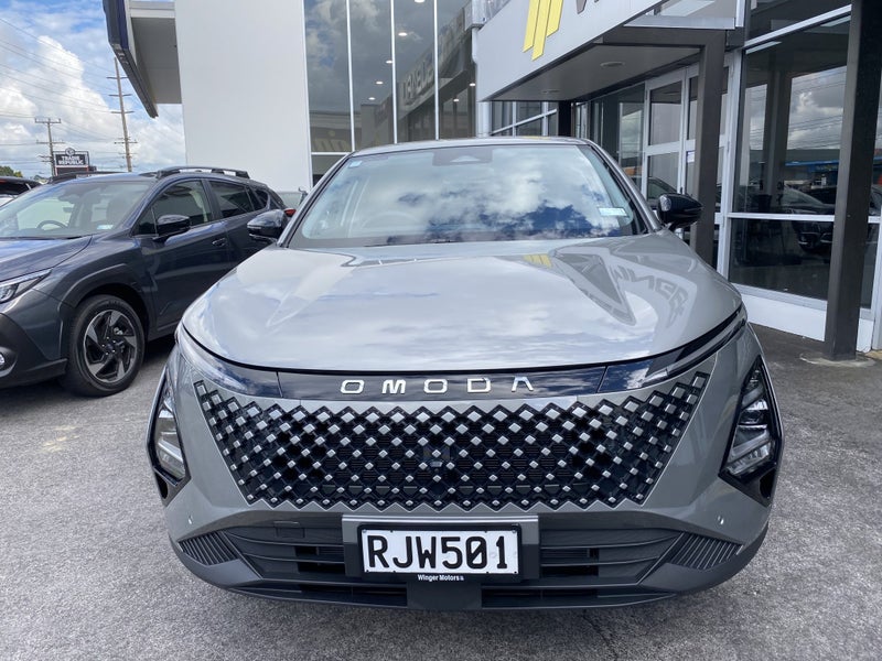 2025 Omoda C5 1.5T EX 2WD image 3